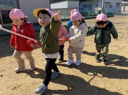 お散歩、上手に歩けるよ！