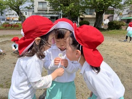お友達といっしょに「ふーっ！」