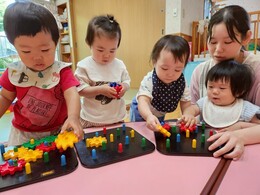 ここに入れるの？入るかな〜？