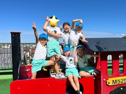 晴れてて気持ちいいね！みんなでハイチーズ！