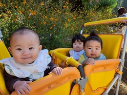 おそと気持ちいいな〜♪